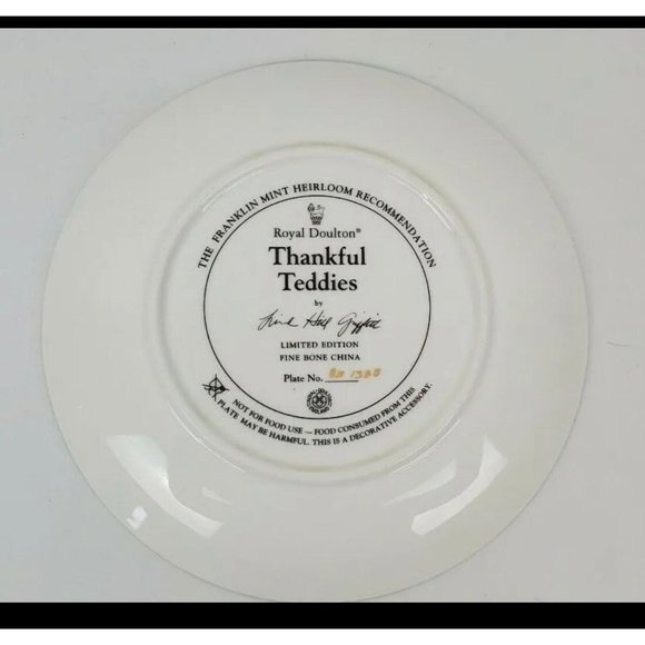 Royal Doulton Fine Bone China Teddy Bear Plate “Thank you for Food We Eat” - Picture 3 of 5